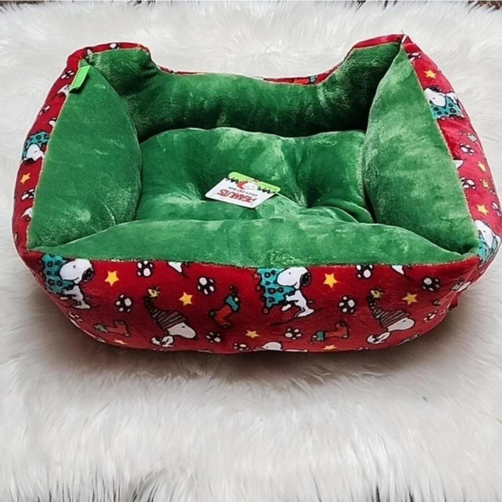 Charlie Brown Snoopy Christmas Pet Cat Dog Bed New With Tags 2025 Red Multicolor